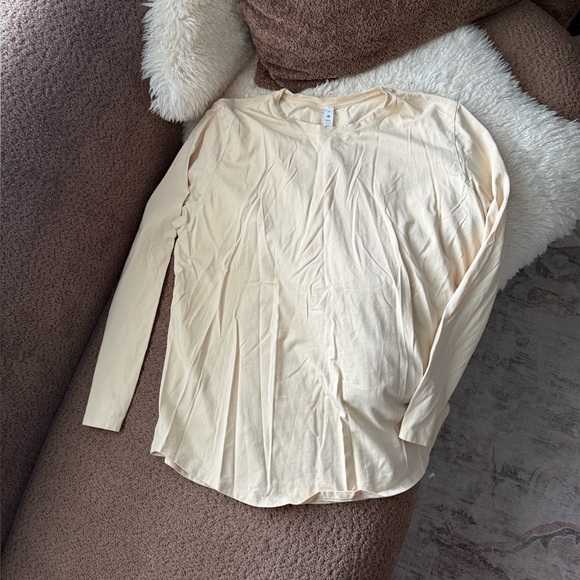 lululemon athletica Tops - Lululemon Love Crew Neck Long Sleeve 🍃